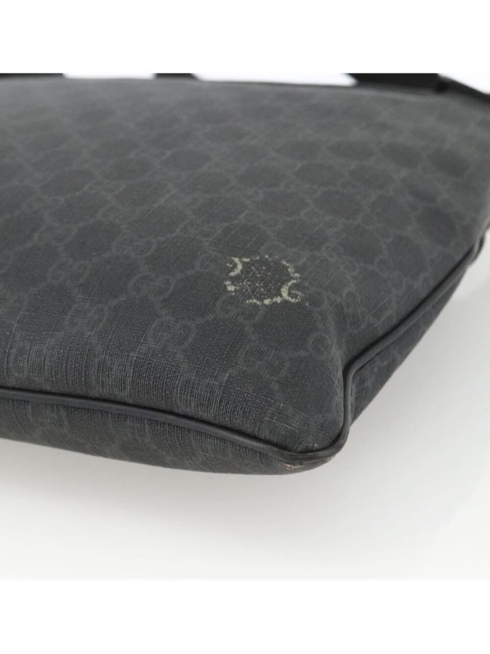 Authentic GUCCI GG Supreme Shoulder Bag PVC Black Silver 162904 - Picture 6 of 16